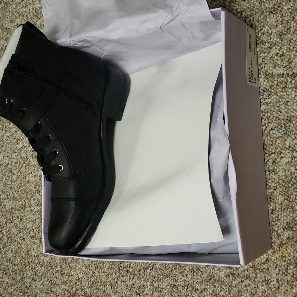 Cool boots black size 12